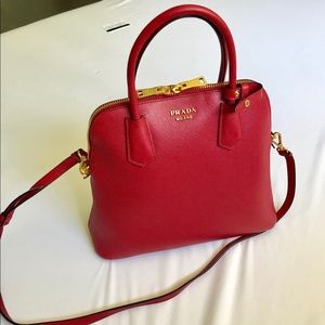 PRADA Galleria Saffiano Zip Executive Tote Bag
